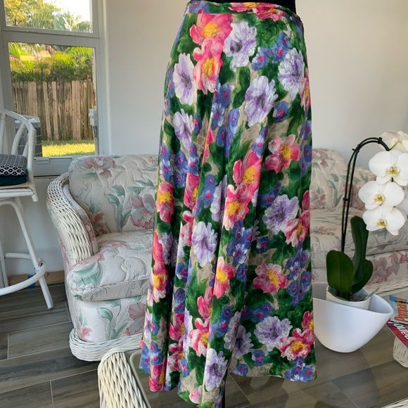 Adrianna Papell silk skirt and jacket - Picture 2 of 6